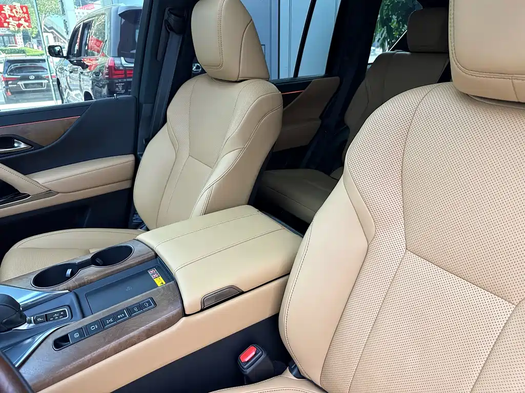 Lexus LX 2025 — фото 11