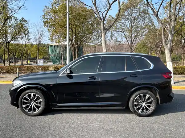 BMW X5 2022