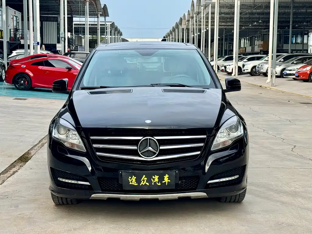 Mercedes-Benz R-Class 2015