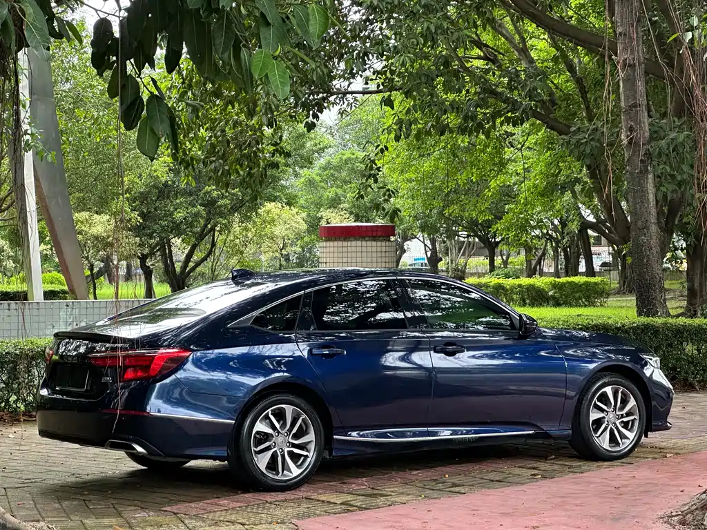 Honda Inspire 2021