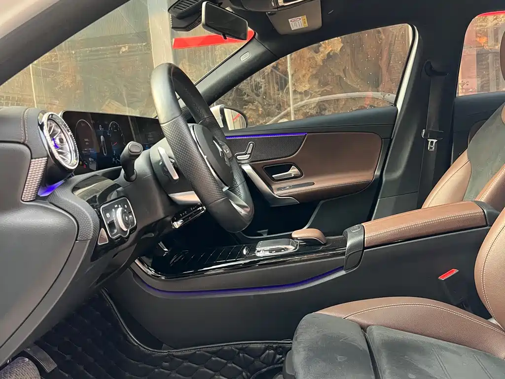 Mercedes-Benz A-Class 2020 — фото 2