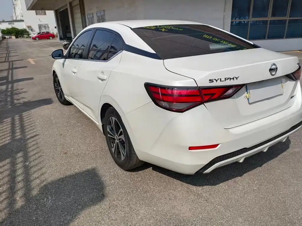 Nissan Sylphy 2020 — фото 10