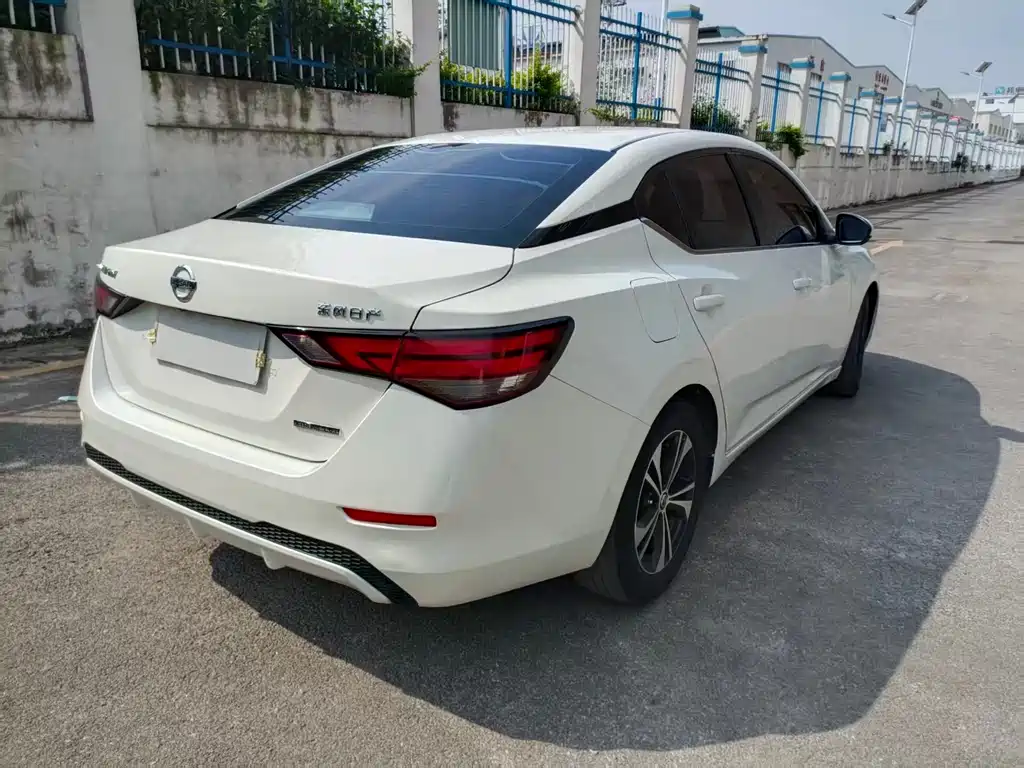 Nissan Sylphy 2020 — фото 12