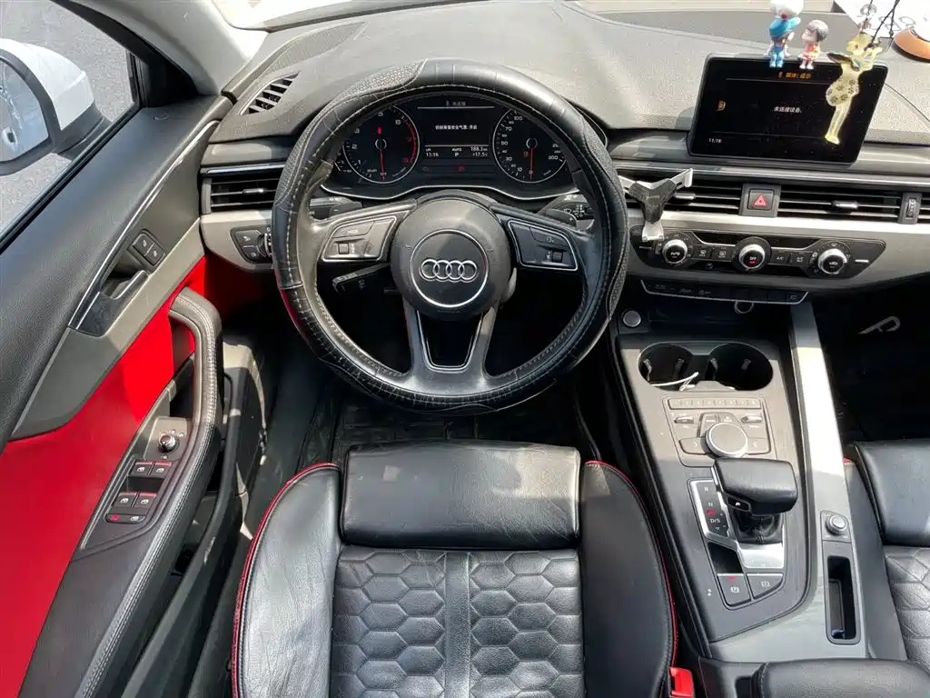 Audi A4L 2017 — фото 3