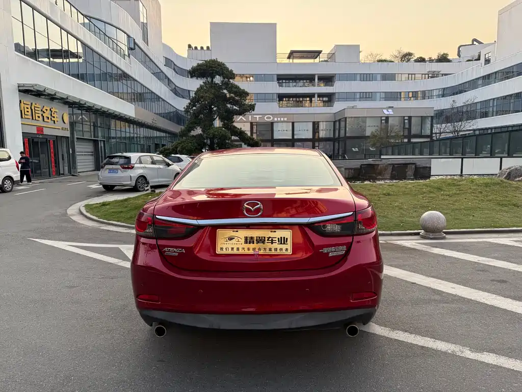 Mazda Atenza 2015 — фото 10