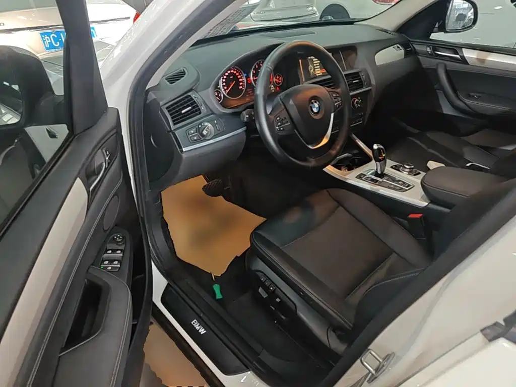 BMW X3 2014 — фото 16