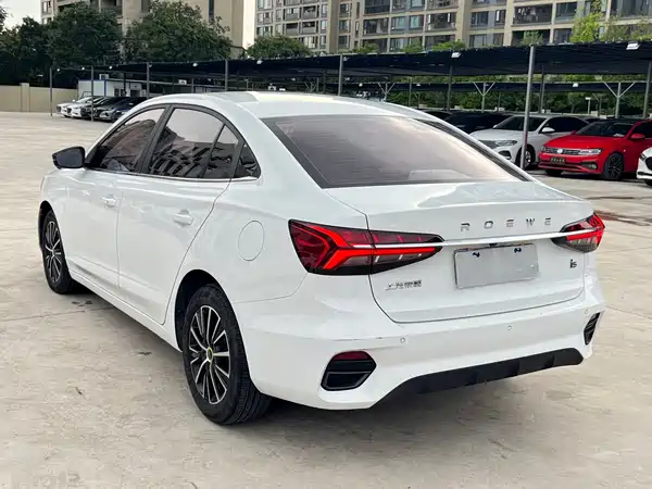 Roewe i5 2021