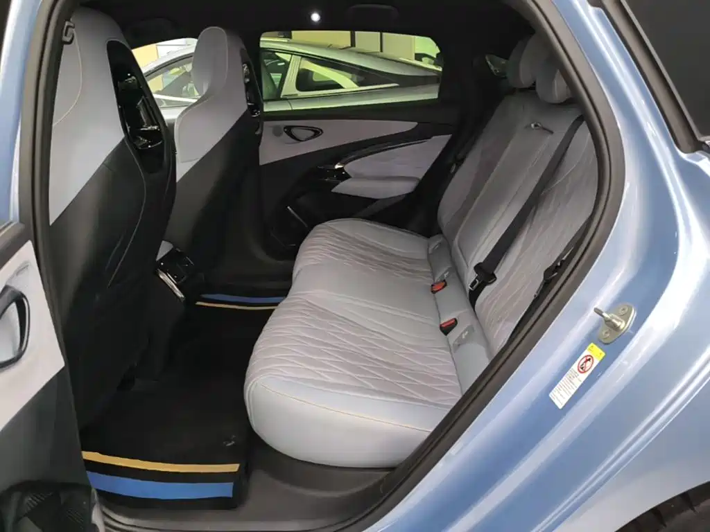 BYD Seal 2023 — фото 17