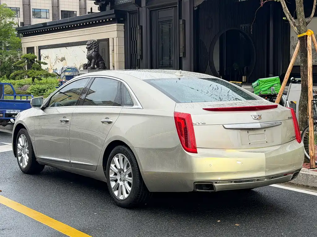 Cadillac XTS 2017 — фото 7