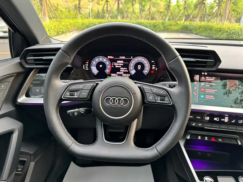 Audi A3 2023 — фото 15
