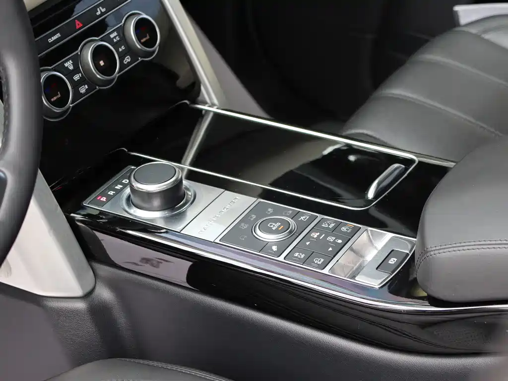 Land Rover Range Rover 2016 — фото 9