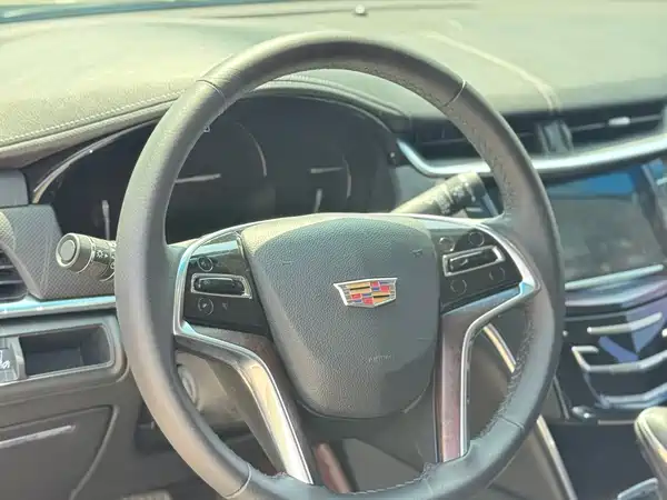 Cadillac XTS 2018