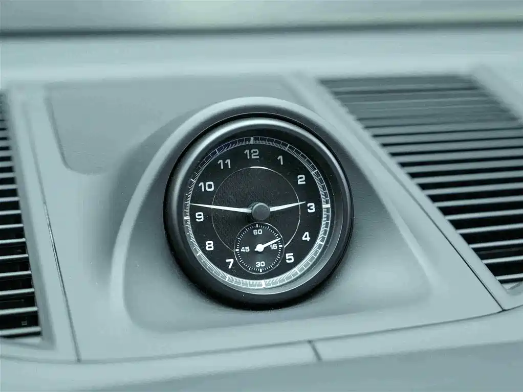 Porsche Macan 2024 — фото 16