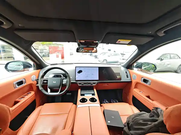 Li Auto L8 2023