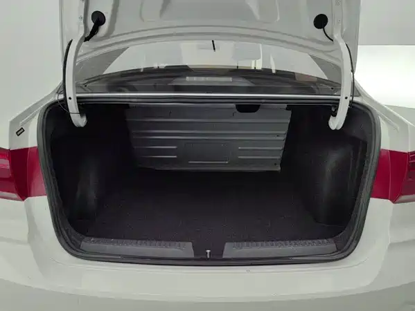 Volkswagen Santana 2020