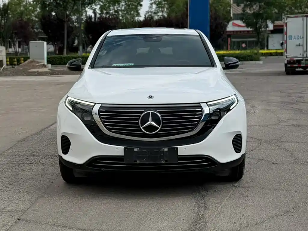 Mercedes-Benz EQC 2021