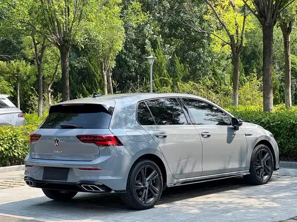 Volkswagen Golf 2022
