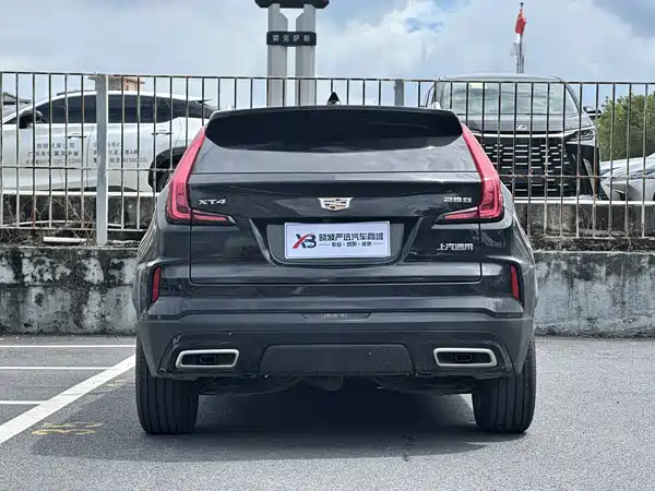 Cadillac XT4 2023