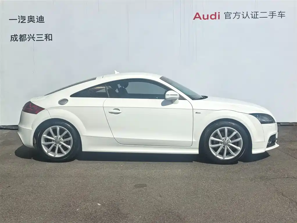 Audi TT 2015 — фото 2