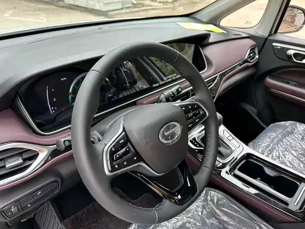 GAC Trumpchi M6 2023