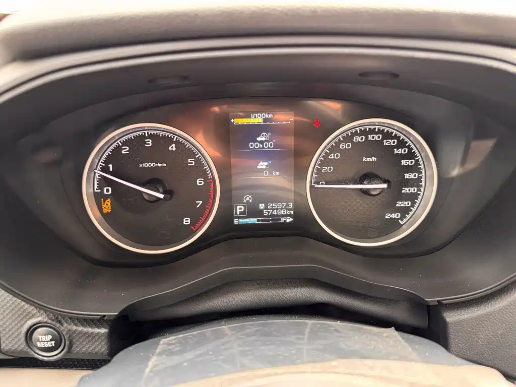 Subaru Forester 2022 — фото 16