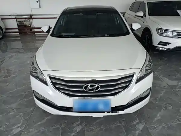 Hyundai Mistra 2015