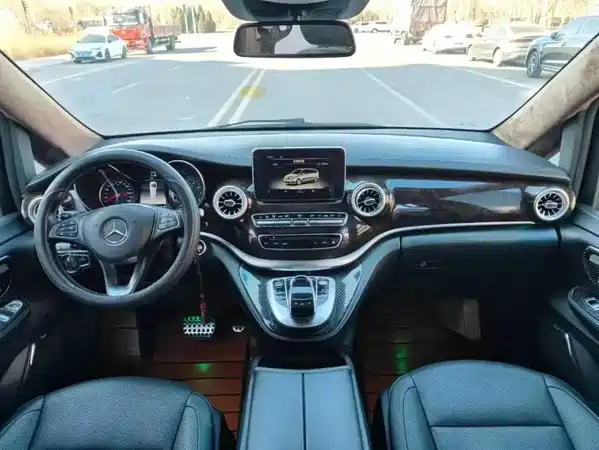 Mercedes-Benz V-Class 2018