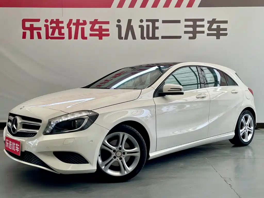 Mercedes-Benz A-Class 2015