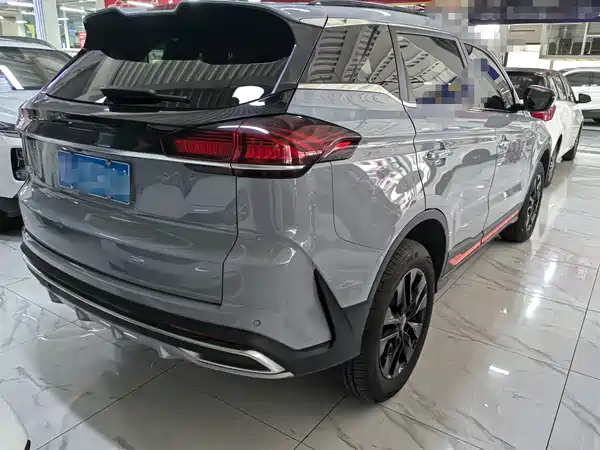 Geely Boyue 2022