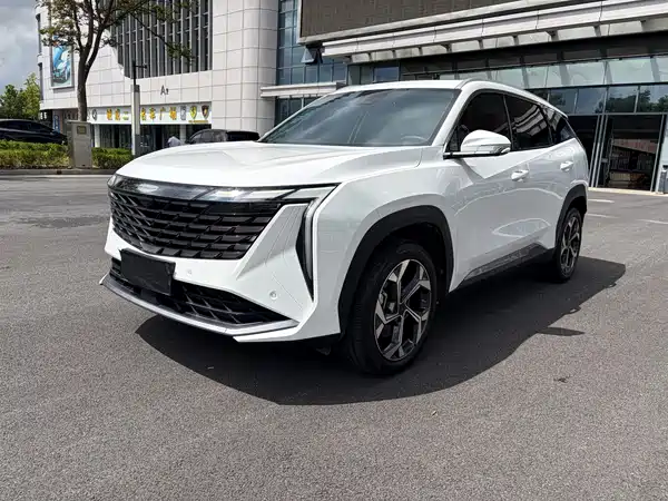 Geely Boyue L 2024