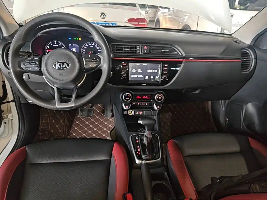 Kia KX CROSS 2017 — фото 10