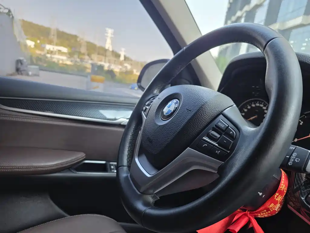 BMW X5 2017 — фото 15