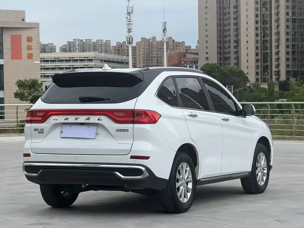 Haval M6 2022 — фото 15