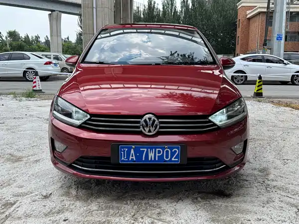 Volkswagen Golf Jialu 2016