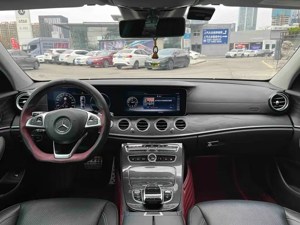 Mercedes-Benz E-Class 2017 — фото 11