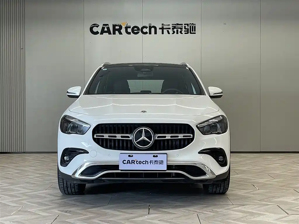 Mercedes-Benz GLA 2024 — фото 3