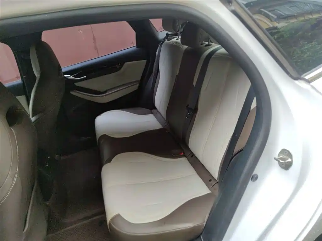 BYD Qin PLUS 2024 — фото 15