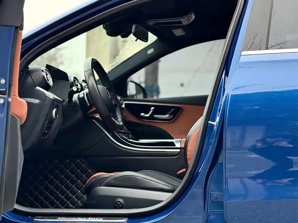 Mercedes-Benz C-Class 2022 — фото 8
