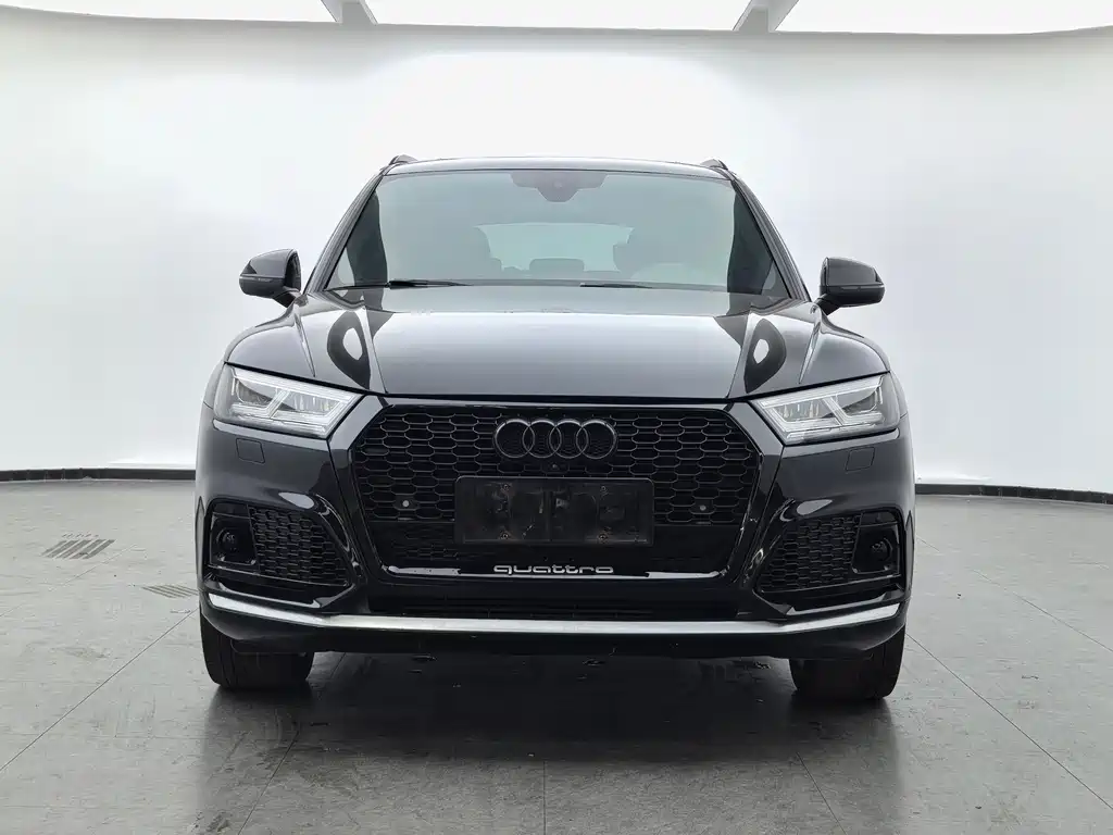 Audi Q5L 2020