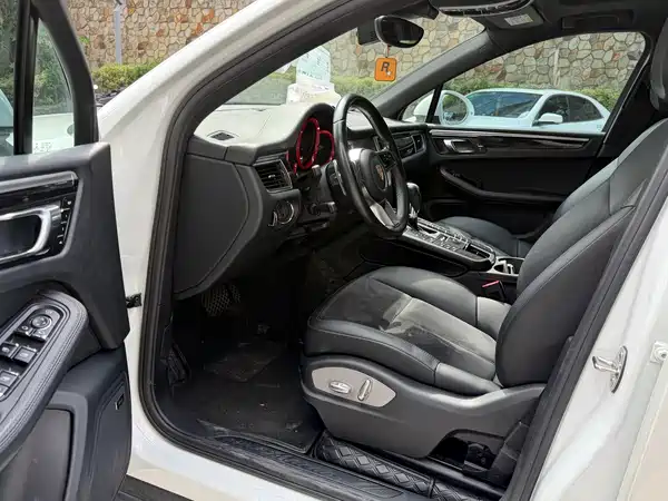 Porsche Macan 2017