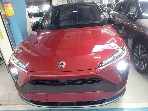 NIO ES6 2020