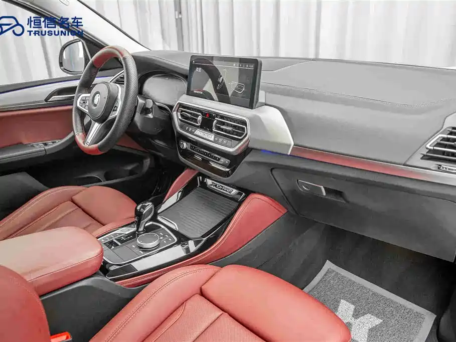 BMW X4 2022 — фото 14
