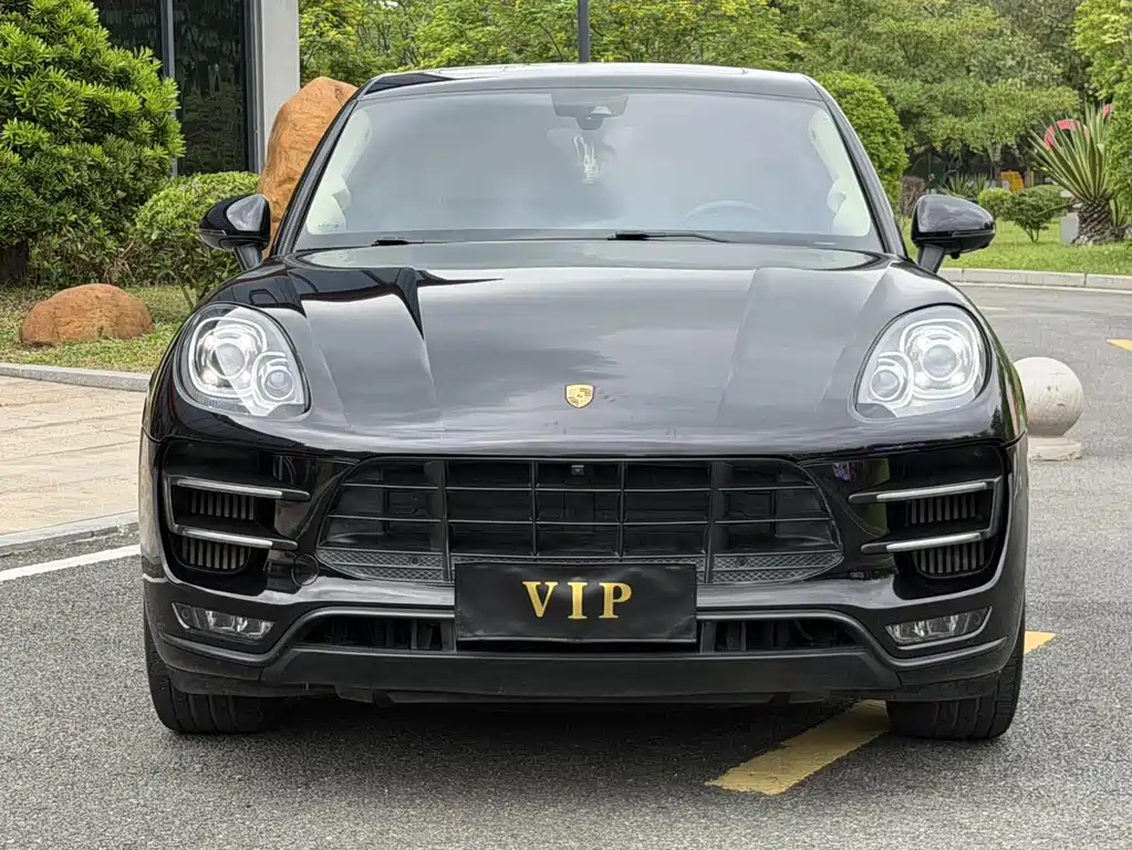 Porsche Macan 2016