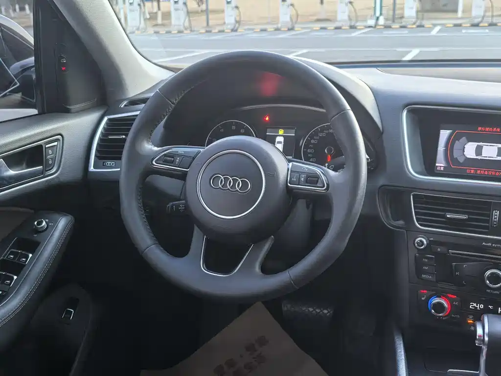 Audi Q5 2018 — фото 11