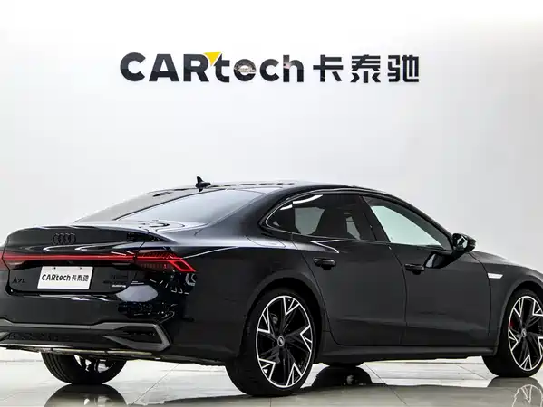 Audi A7L 2025