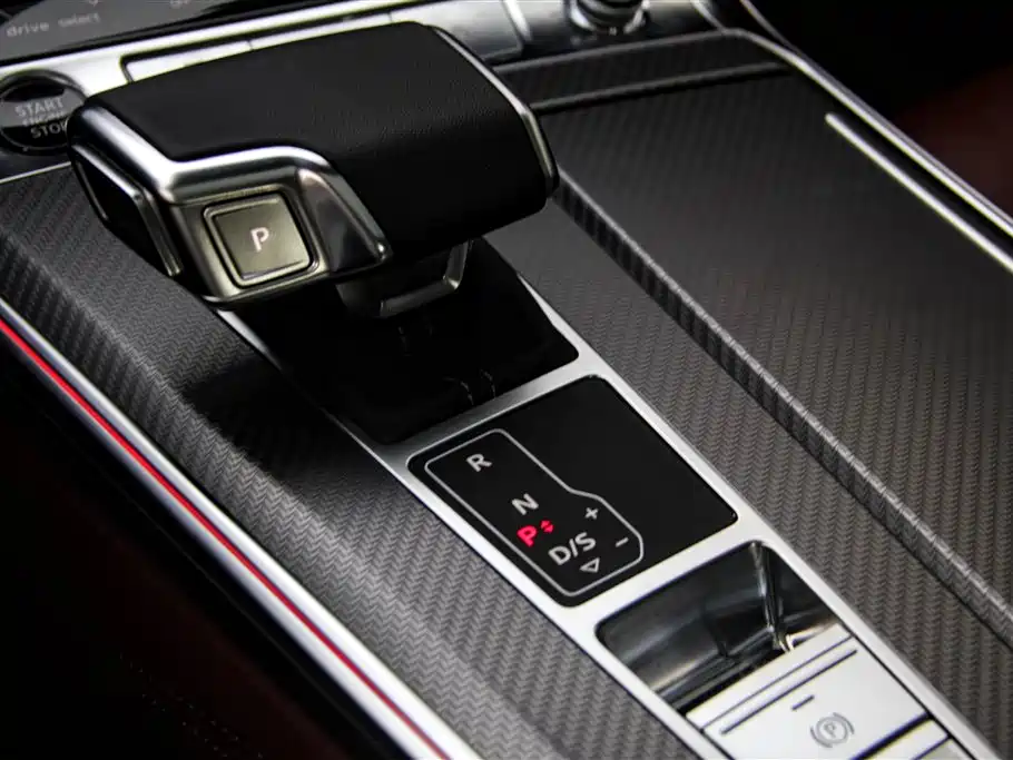 Audi A7L 2025 — фото 20