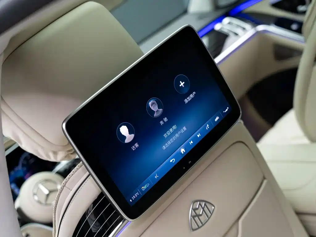 Mercedes-Benz Maybach S-Class 2025 — фото 15