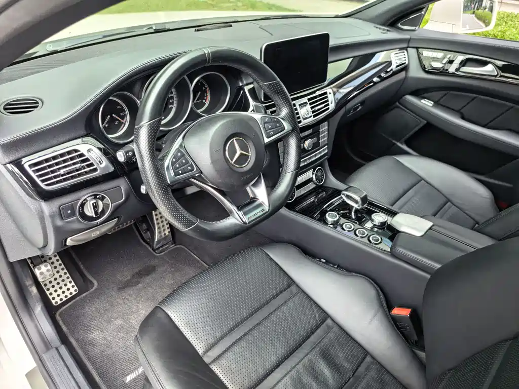 Mercedes-Benz CLS AMG 2018 — фото 8