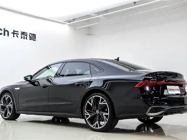 Audi A7L 2025