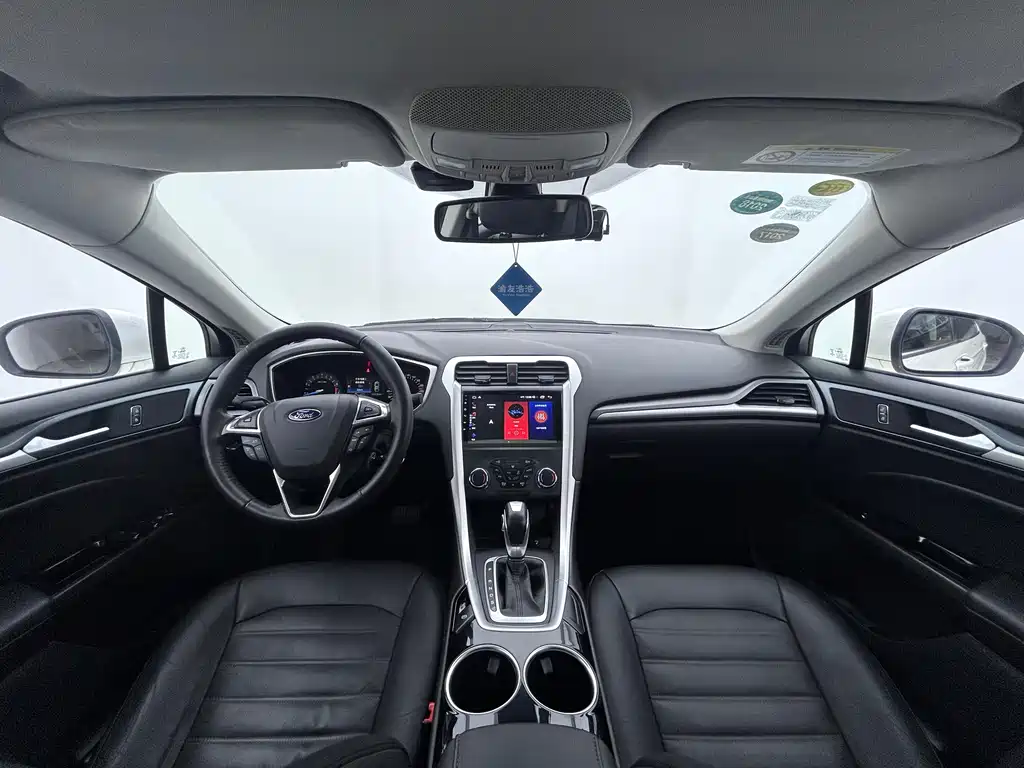 Ford Mondeo 2016 — фото 16